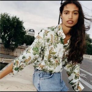 Zara White Green Jungle Print Blouse Safari Palm Leaf Size XS